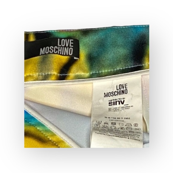 new Love Moschino ❤︎ Time Warp Psychedelic Tie Dye Print Mini Skirt ❤︎ Size 4 - Picture 11 of 17